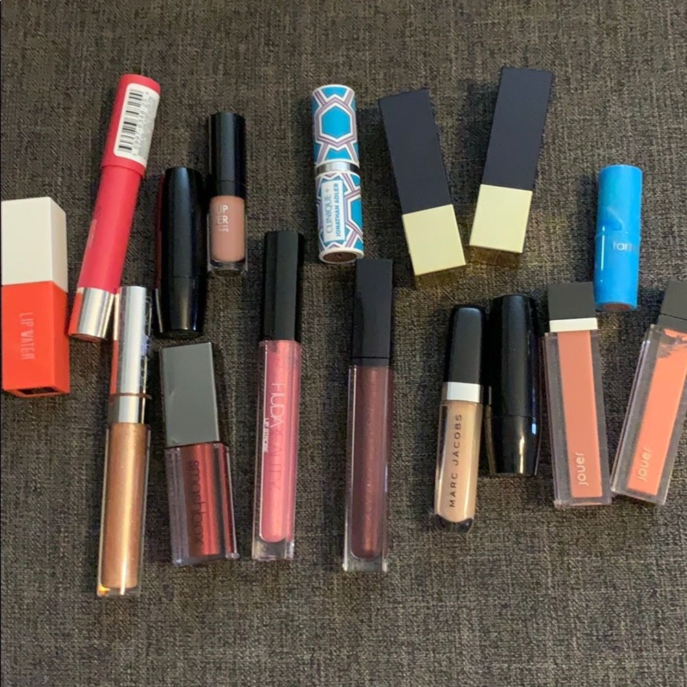 Lipsticks bundle *Lowest price